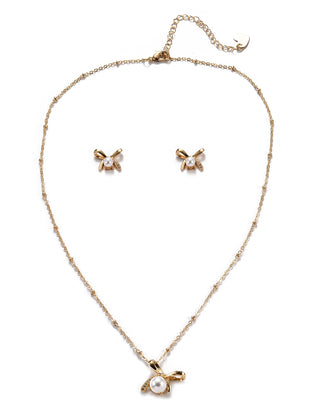 Juego de collar con aretes