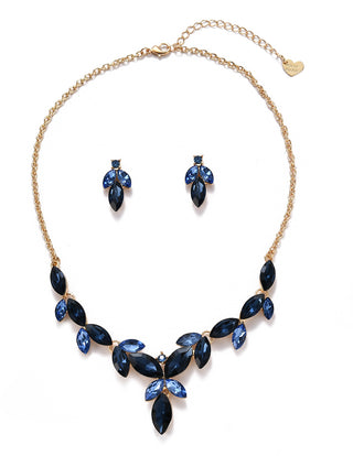 Juego de collar con aretes